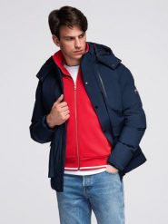 Zimowa kurtka męska z odpinanym kapturem z wodoodpornego materiału - granatowa V1 - Rozmiar: XL. Niebieskie kurtki męskie Ombre Clothing, na zimę, l, bez wzorów, z dzianiny, sportowe, bez ramiączek. Za 439.99 zł.