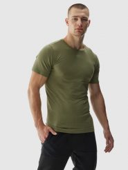 4F Koszulka treningowa bezszwowa męska - khaki S/M. Brązowe t-shirty męskie 4f, m, bez wzorów, z dzianiny, klasyczne, bez ramiączek. W wyprzedaży za 59.99 zł.