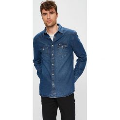 Wrangler - Koszula. Szare koszule męskie Wrangler, z bawełny, z klasycznym kołnierzykiem, z długim rękawem. Za 259.90 zł.