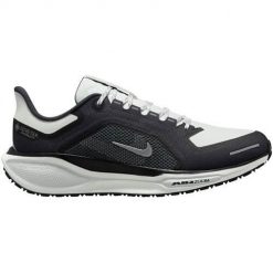 Buty do biegania męskie Nike Pegasus 41. Białe buty do biegania męskie Nike, bez wzorów, bez zapięcia, do biegania. Za 975.00 zł.