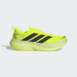 Buty Supernova Glide M Running. Czarne buty do biegania męskie ADIDAS, bez wzorów, bez zapięcia, do biegania. Za 569.00 zł.