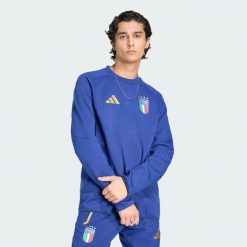 Bluza Italy Tiro Travel Crew. Niebieskie bluzy bez kaptura męskie ADIDAS, xs, bez wzorów, bez kaptura. Za 259.00 zł.
