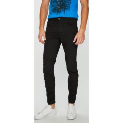 G-Star Raw - Jeansy Motac. Jeansy męskie marki G-Star Raw. W wyprzedaży za 429.90 zł.