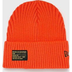 New Era - Czapka. Brązowe czapki męskie New Era, na zimę, bez wzorów, z dzianiny. W wyprzedaży za 79.90 zł.