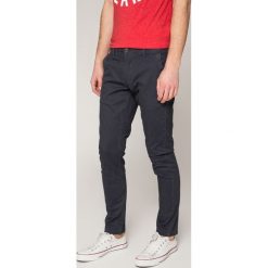 Only & Sons - Spodnie. Eleganckie spodnie męskie marki Only & Sons. W wyprzedaży za 59.90 zł.