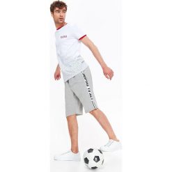 T-SHIRT KRÓTKI RĘKAW MĘSKI. T-shirty męskie marki TOP SECRET. W wyprzedaży za 19.99 zł.