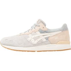 Asics Tiger GELLYTE Sneakersy niskie glacier grey/cream. Szare buty sportowe na co dzień męskie Asics Tiger, z materiału. W wyprzedaży za 381.75 zł.