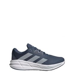 Buty do biegania Questar 3. Niebieskie buty do biegania męskie ADIDAS, bez wzorów, bez zapięcia, do biegania. Za 379.00 zł.