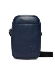 Calvin Klein Saszetka Bold Ck Slim Reporter LV04D3279G Granatowy. Niebieskie saszetki męskie Calvin Klein, bez wzorów, ze skóry. Za 289.99 zł.