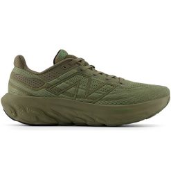 Buty do biegania unisex New Balance Fresh Foam 1080 v13 U1080I13 – zielone. Zielone buty do biegania męskie New Balance, bez wzorów, z materiału, bez zapięcia, do biegania. Za 429.99 zł.