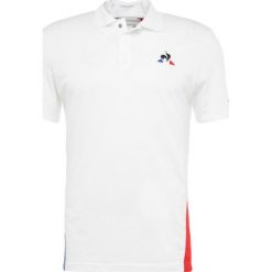 Le coq sportif TENNIS Koszulka polo white/cobalt/pur rouge. Białe koszulki polo męskie le coq sportif, z bawełny, sportowe, polo. Za 369.00 zł.