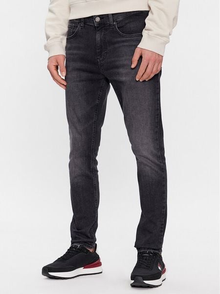 Tommy Jeans Jeansy Scanton DM0DM18152 Czarny Slim Fit. Czarne jeansy męskie Tommy Jeans, bez wzorów, z bawełny. Za 449.99 zł.