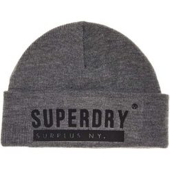 Czapka zimowa męska Superdry Surplus Silicone Beanie. Szare czapki męskie Superdry., na zimę, bez wzorów. W wyprzedaży za 80.00 zł.