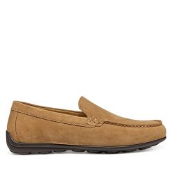 Mokasyny Geox. Brązowe mokasyny męskie Geox, bez zapięcia. Za 309.99 zł.