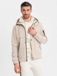 Funkcjonalna męska kurtka przejściowa z kapturem – beżowa V3 - Rozmiar: L. Brązowe kurtki męskie Ombre Clothing, l, bez wzorów, z materiału, bez ramiączek, z kapturem. W wyprzedaży za 217.49 zł.