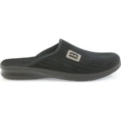 Befado buty męskie kapcie klapki 548m015 czarne. Czarne klapki i japonki męskie Befado, bez wzorów, z gumy. W wyprzedaży za 49.00 zł.