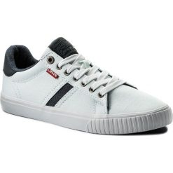 Sneakersy LEVI'S - 227833-1919-51 Regular White. Białe buty sportowe na co dzień męskie Levi's, m, bez wzorów, z materiału, eleganckie, bez ramiączek, bez kaptura. W wyprzedaży za 169.00 zł.