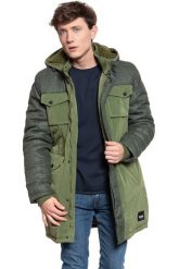 KURTKA ZIMOWA MUSTANG Dietmar Fabric Mix 1009816 6348. Zielone kurtki męskie Mustang, na zimę, m, bez wzorów, militarne, bez ramiączek, bez kaptura. W wyprzedaży za 119.99 zł.