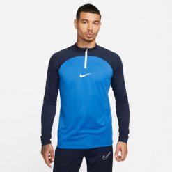 Bluza treningowa męska Nike Drifit Academy. Czarne bluzy nierozpinane męskie Nike, m, bez wzorów, sportowe, bez ramiączek, bez kaptura. Za 206.65 zł.