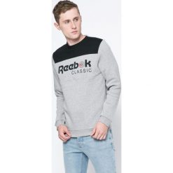 Reebok Classic - Bluza. Szare bluzy nierozpinane męskie Reebok Classic, z nadrukiem, z bawełny. W wyprzedaży za 159.90 zł.