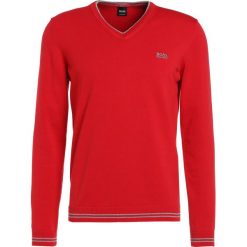 BOSS ATHLEISURE VIME Sweter red. Kardigany męskie marki BOSS ATHLEISURE. W wyprzedaży za 349.30 zł.