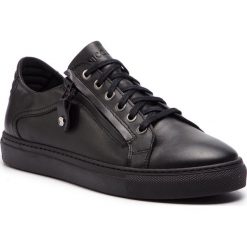 Sneakersy NIK - 03-0916-01-8-01-02 Czarny. Czarne buty sportowe na co dzień męskie Nik, m, bez wzorów, z materiału, eleganckie, bez ramiączek, bez kaptura, climacool (adidas). W wyprzedaży za 199.00 zł.