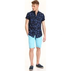 KOSZULA KRÓTKI RĘKAW MĘSKA REGULAR FIT. Koszule męskie marki TOP SECRET. W wyprzedaży za 39.99 zł.