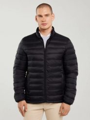 Kurtka męska pikowana z kapturem czarna Acarf 906. Czarne kurtki męskie Big Star, l, z aplikacjami, klasyczne, bez ramiączek, z kapturem. Za 359.99 zł.