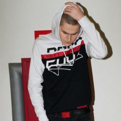 Bluza z nadrukiem kolekcja Progress - Czarny. Bluzy nierozpinane męskie marki Cropp. Za 129.99 zł.