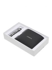 Lacoste Portfel NH5054OI Czarny. Czarne portfele męskie Lacoste, bez wzorów, ze skóry. Za 449.99 zł.