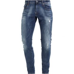GStar REVEND SUPER SLIM Jeansy Slim Fit trender ultimate stretch denim. Jeansy męskie marki G-Star. Za 699.00 zł.
