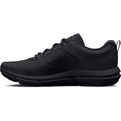 Buty do biegania męskie Under Armour Charged Assert 10. Czarne buty do biegania męskie Under Armour, bez wzorów, ze skóry ekologicznej, bez zapięcia, do biegania. Za 340.50 zł.