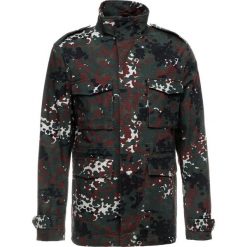 Samsøe & Samsøe MACKLE Kurtka wiosenna plum. Zielone kurtki męskie Samsøe & Samsøe, z bawełny. W wyprzedaży za 479.50 zł.
