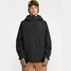 Kurtka Volcom 2836 Ins Jkt Czarna. Czarne kurtki męskie Volcom, bez wzorów, bez ramiączek, bez kaptura. Za 845.96 zł.