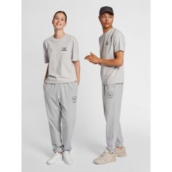 Spodnie dresowe Hummel GC Loyalty. Szare spodnie dresowe męskie HUMMEL, bez wzorów, z dresówki. Za 234.00 zł.