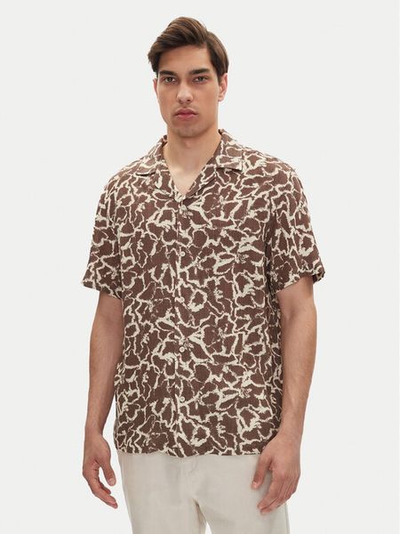 Mustang Koszula Layton 1016253 Brązowy Relaxed Fit. Brązowe koszule męskie Mustang, m, bez wzorów, z wiskozy, bez kołnierzyka, bez ramiączek. Za 149.99 zł.