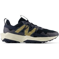 Buty męskie New Balance DynaSoft Tektrel MTTTRON1 – czarne. Czarne buty do biegania męskie New Balance, bez wzorów, z materiału, bez zapięcia, do biegania. Za 299.99 zł.