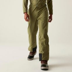 Achieve II Męskie spodnie narciarskie. Zielone spodnie narciarskie i snowboardowe męskie Dare 2B, bez wzorów, narciarskie. Za 299.99 zł.