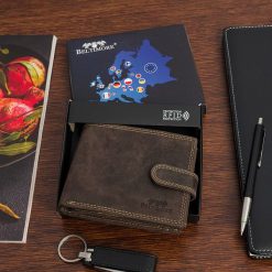 Portfel skórzany męski vintage poziomy klasyczny brązowy RFiD Beltimore S50. Brązowe portfele męskie bez wzorów. Za 59.99 zł.