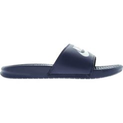 Nike Sportswear - Klapki Benassi. Klapki i japonki męskie Nike Sportswear. W wyprzedaży za 69.90 zł.