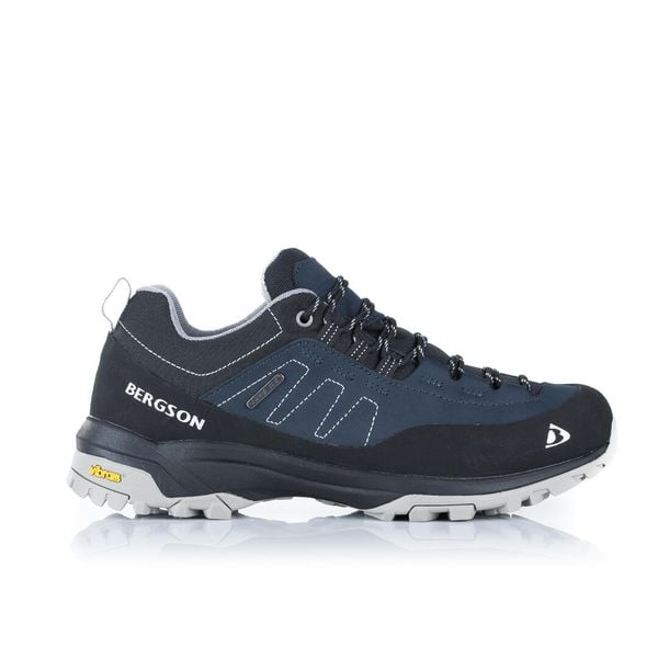 Buty trekkingowe męskie KIBO LOW STX. Brązowe buty trekkingowe męskie Bergson, bez wzorów, bez zapięcia, trekkingowe. W wyprzedaży za 319.00 zł.