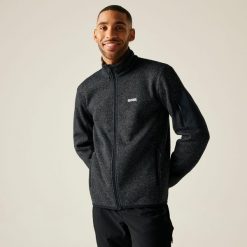 Polar męski rozsuwany Newhill. Fioletowe bluzy z polaru męskie Regatta, m, bez wzorów, z dzianiny, eleganckie, bez ramiączek, bez kaptura. W wyprzedaży za 169.99 zł.