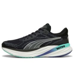 Buty Do Biegania Puma Magnify Nitro 2 Dorosłych. Czarne buty do biegania męskie Puma, bez wzorów, z materiału, bez zapięcia, do biegania. Za 789.99 zł.