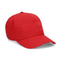 Tommy Hilfiger Czapka Unisex Jeans Flock Cap czerwona r. uniwersalny (AU0AU00364 661). Czapki męskie Tommy Hilfiger. Za 179.00 zł.