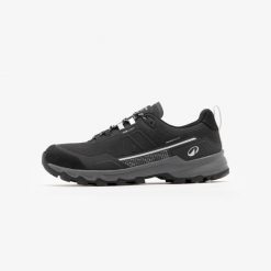 Buty turystyczne męskie MH500 Light wodoodporne. Czarne buty trekkingowe męskie QUECHUA, bez wzorów, z kauczuku, sportowe, bez obcasa, bez zapięcia. Za 329.99 zł.