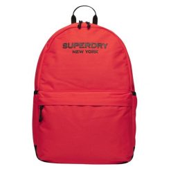 Plecak miejski Superdry City Montana. Czerwone plecaki męskie Superdry., bez wzorów, z poliesteru. Za 157.55 zł.