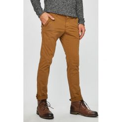 Camel Active - Spodnie. Eleganckie spodnie męskie marki Camel Active. W wyprzedaży za 359.90 zł.