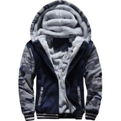 Męska bluza ANDREW NAVY. Niebieskie bluzy nierozpinane męskie Męska bluza ANDREW NAVY, l, bez wzorów, bez ramiączek, bez kaptura. W wyprzedaży za 99.00 zł.