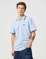 WRANGLER MĘSKA KOSZULKA POLO SHIRT NIAGARA MIST 112362830. Koszulki polo męskie Wrangler, m, bez wzorów, bez kołnierzyka, bez ramiączek. Za 89.99 zł.