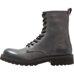 GStar PRESTING DECONSTRUCTED Botki sznurowane grey. Buty zimowe męskie marki G-Star. W wyprzedaży za 687.20 zł.